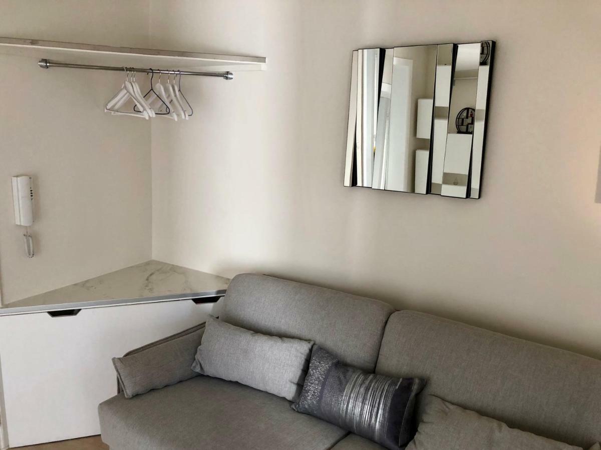 Olives Bed & Breakfast บรัสเซลส์ ภายนอก รูปภาพ